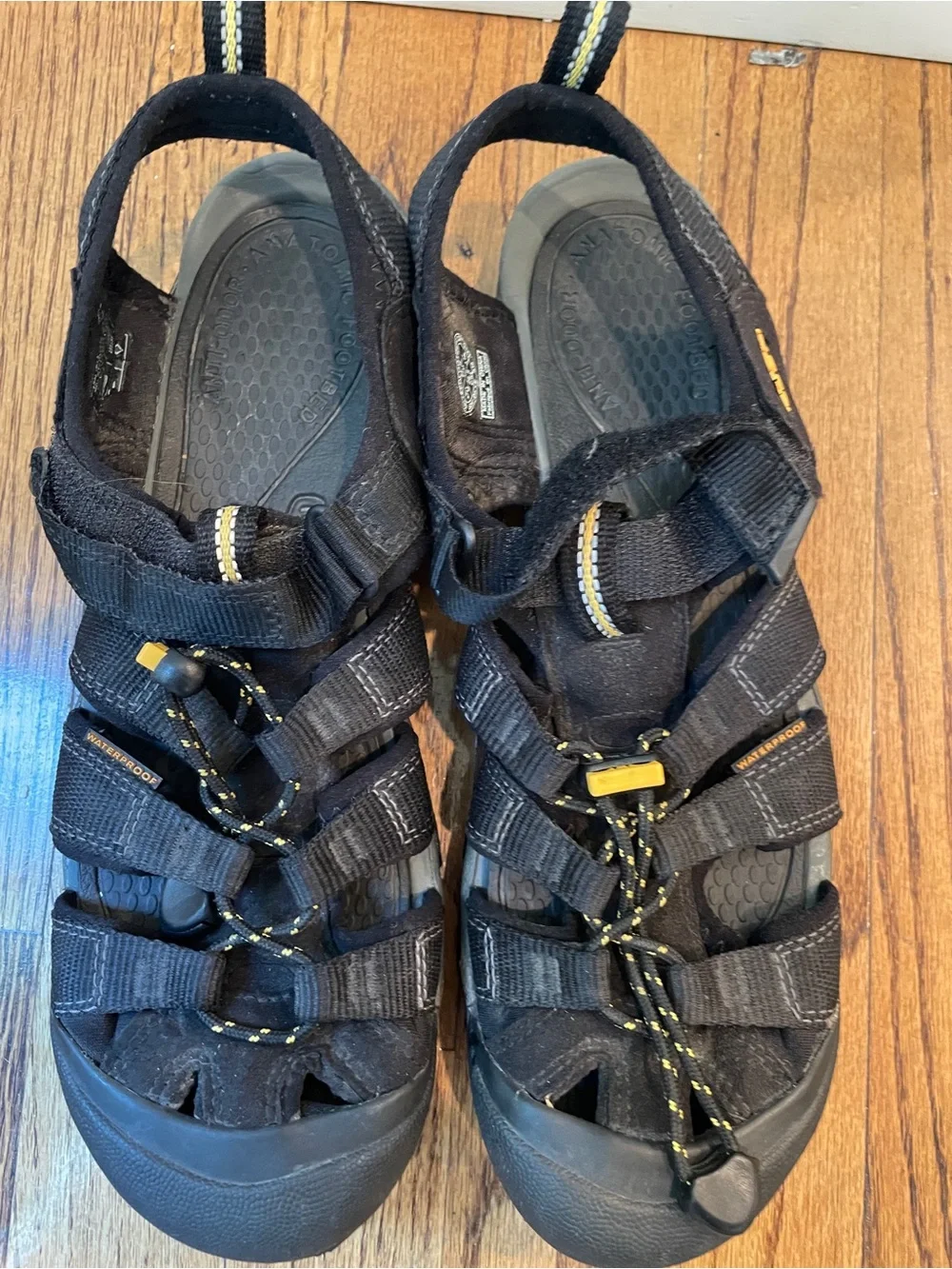 KEEN Women’s 9.5 SPD Cycling Sandals Black Shimano SM-SH51 Cleats Waterproof